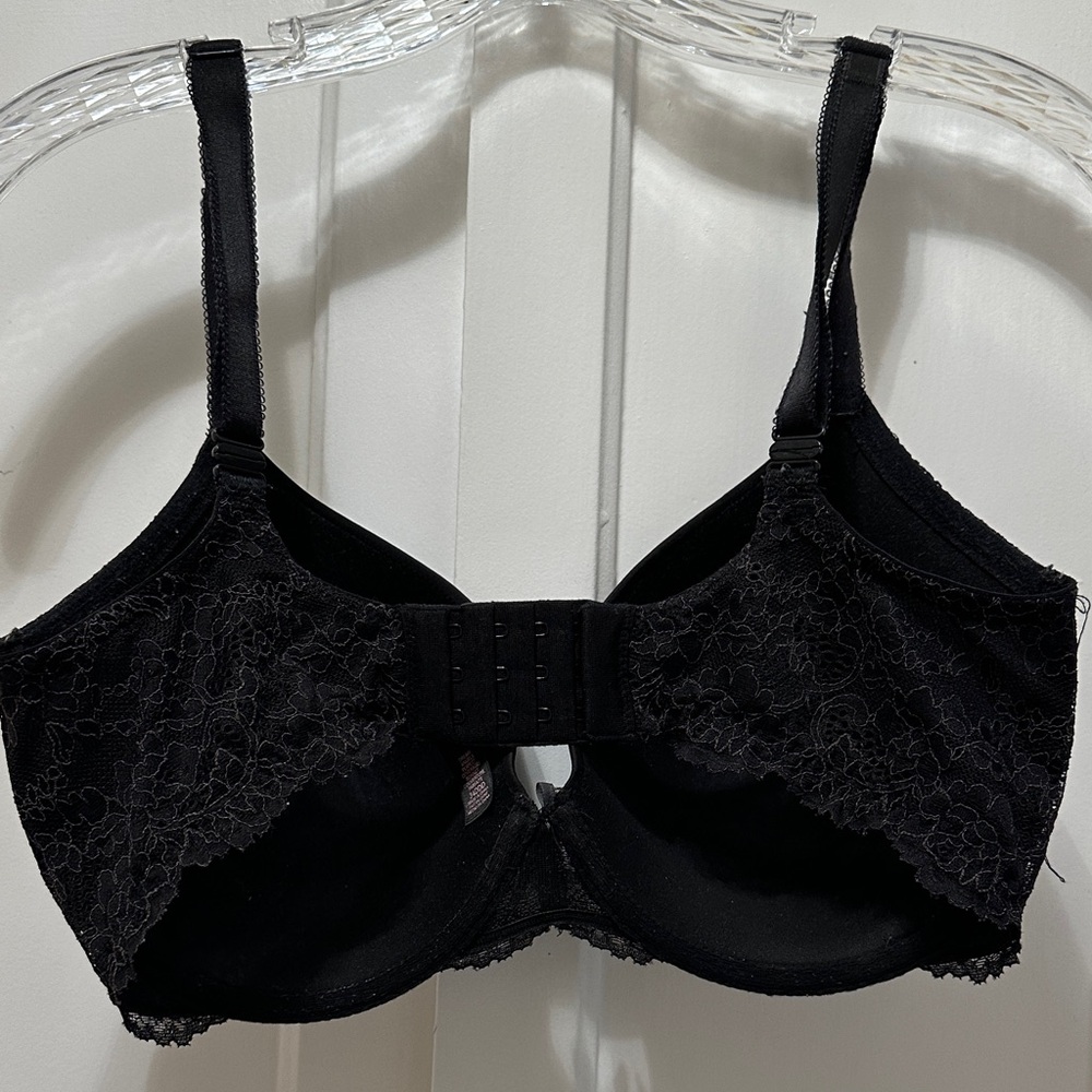 Victoria’s Secret Black Lace Bra size 34DDD - Picture 3 of 4